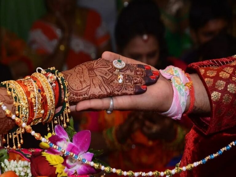 राजस्थान में लव मैरिज और लिव-इन पर बैन की मांग, कहा गया – मां-बाप की मंजूरी के बिना शादी न हो मान्य