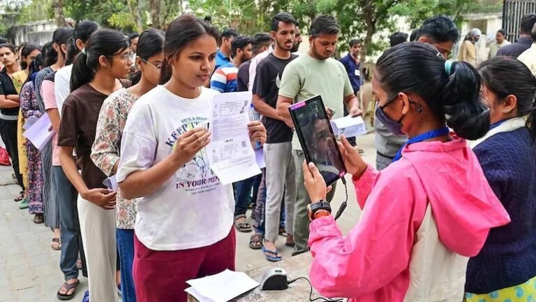 राजस्थान SI एग्जाम 2025 का दूसरा दिन आज, सख्ती के बीच नकल पर कड़ी नजर