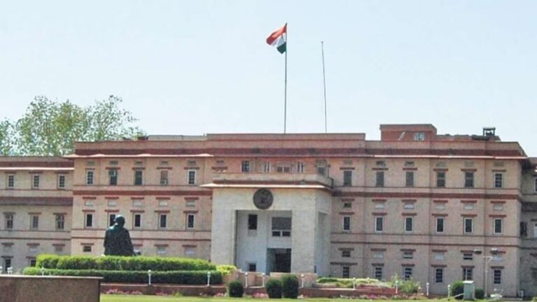 राजस्थान में बड़ा प्रशासनिक फेरबदल: अनिल पालीवाल बने गृह रक्षा महानिदेशक, 4 जिलों के SP समेत 18 IPS अधिकारियों के तबादले