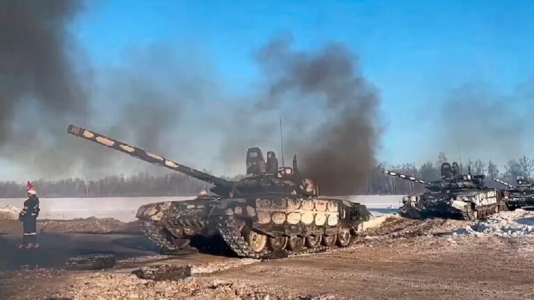 Russia Ukraine War: रूस-यूक्रेन ने एक-दूसरे पर बरसाए बम, रूस के सीमांत इलाकों में भारी नुकसान; इतने लोगों की हुई मौत