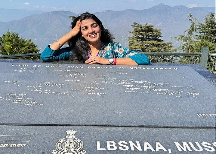 IRS Priya Meena Success Story: UPSC में 5 बार मिली असफलता, फिर प्लान B से प्रिया मीणा ने हासिल कीं 5 सरकारी नौकरियां