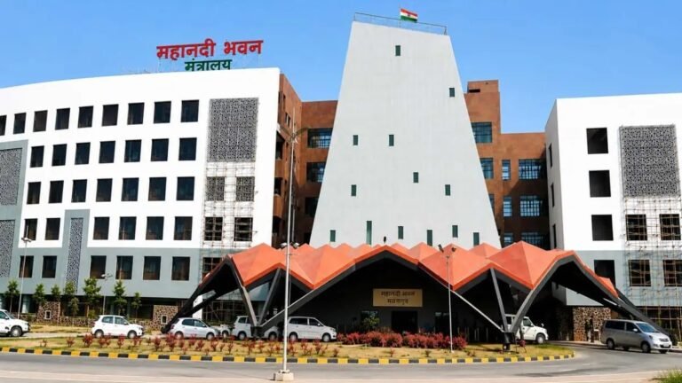 IFS अफसर विवेक आचार्य को मिली नई जिम्मेदारी, छत्तीसगढ़ राज्य वन विकास निगम के बने कार्यकारी संचालक